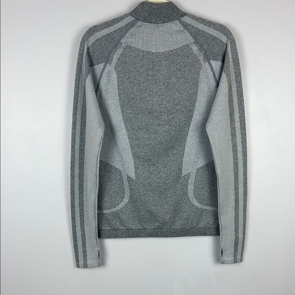 Ryka Gray Zip Up Fitted Sweater with Athletic Design Size XL - Picture 8 of 9
